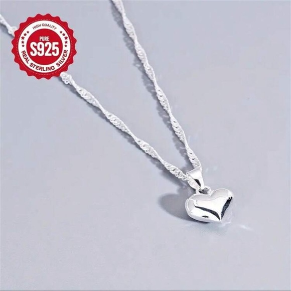 🪷 925 Sterling Silver Heart Pendant Necklace - Picture 4 of 7